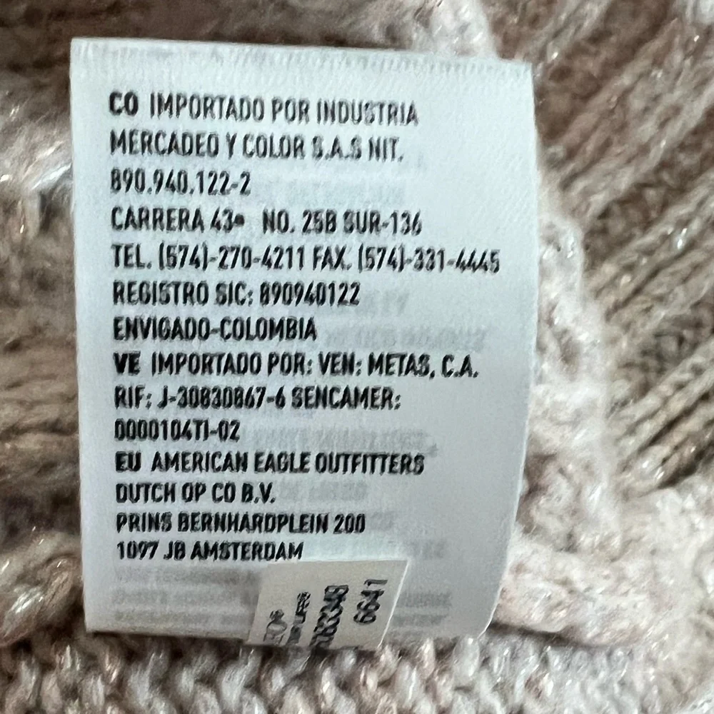 American Eagle Fishermen Cable Knit Sweater Metallic Pink size Small